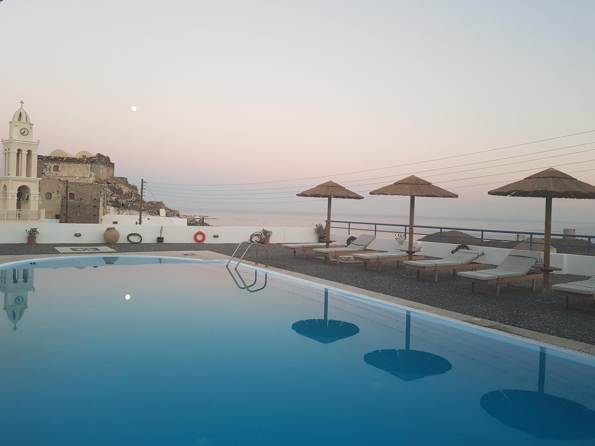 Appart hôtel Thira's Dolphin 3*